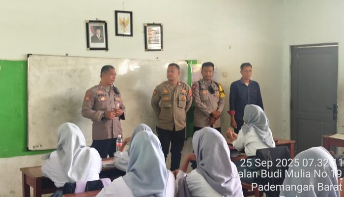 Polisi Polsek Pademangan Sambangi SMK Raudhatul Jannatinna’im, Ajak Pelajar Jadi Generasi Tangguh Tanpa Narkoba