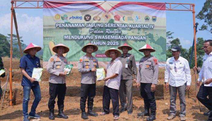 Gerakan Tanam Jagung Polres Batang Wujudkan Ketahanan Pangan 2025